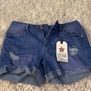 Cuffed mid rise jeans shorts